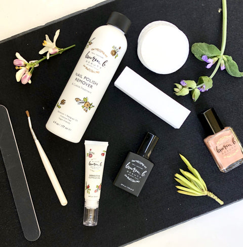 DIY at Home Manicure Essentials Kit - College Bath and Body